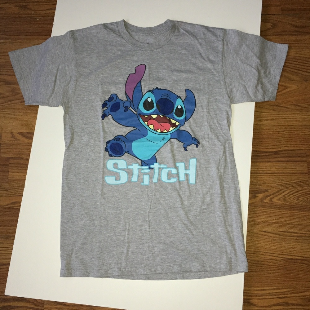 Stitch disney medium tshirt